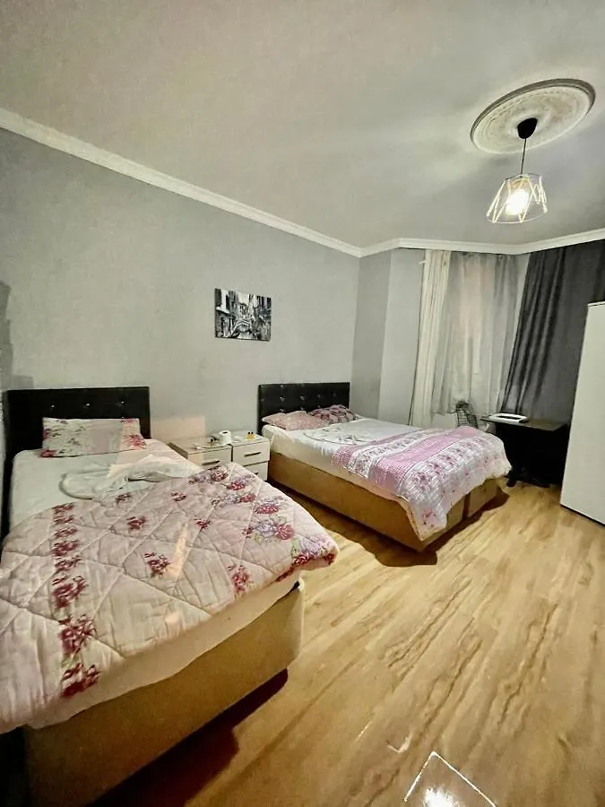 Hotel Reynna Стамбул